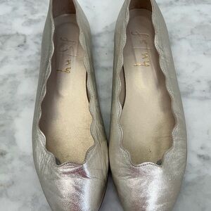 French Sole Silver Flats with Classic Rounded Toe